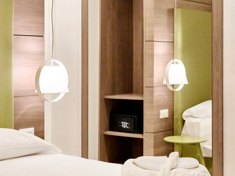 Hotel Iris Jesolo - SPA Junior Suite - Romantic moments to share with your significant other