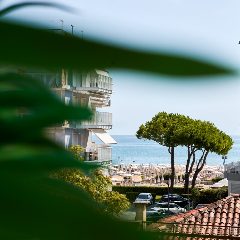 Hotel Iris Jesolo - Suite with Seaview terrace - Wake up with a view