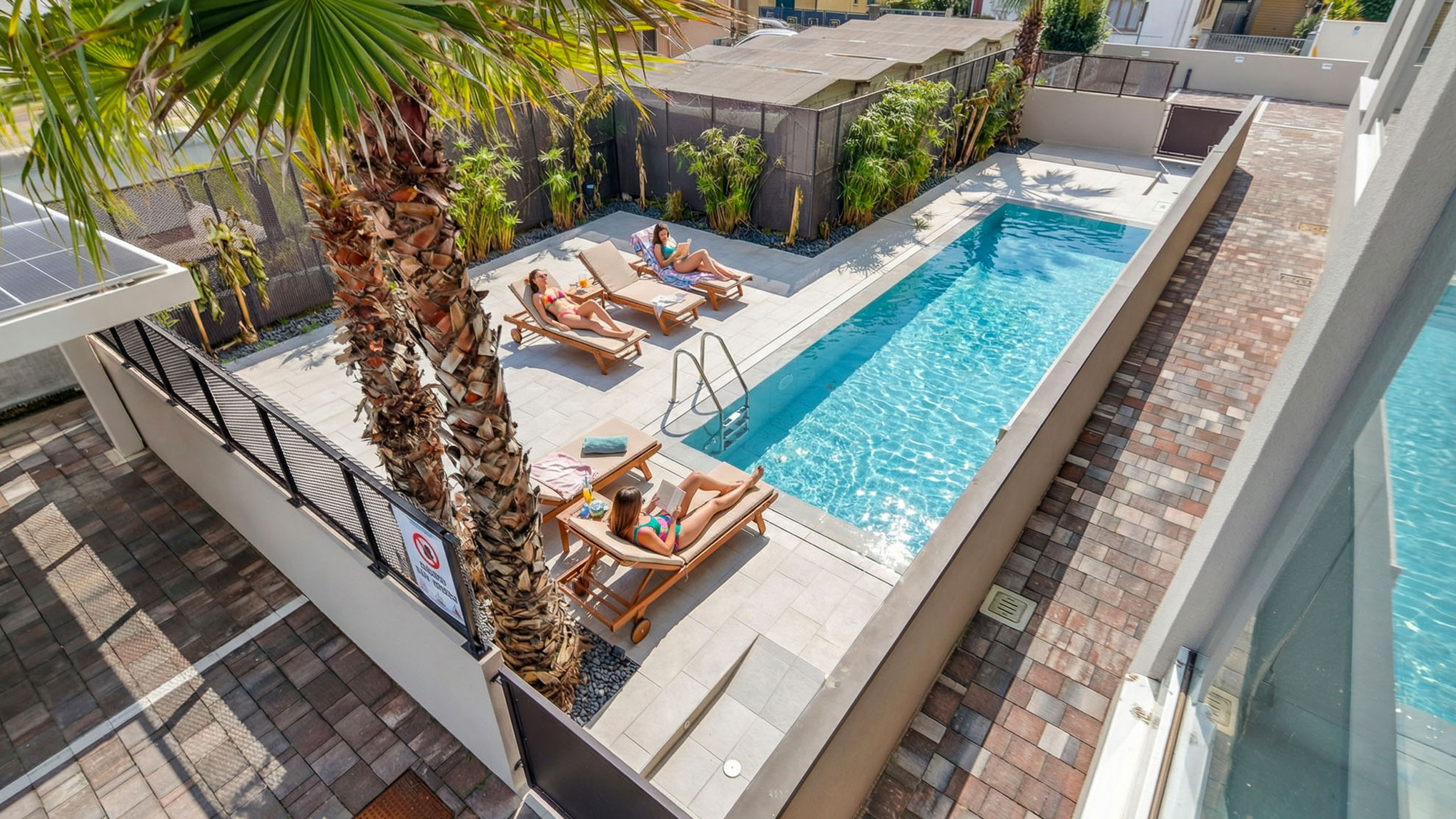 3-star hotel Lido di Jesolo | Hotel Iris near the Sea Hotel Iris | Iris Suite Apartment Garden 